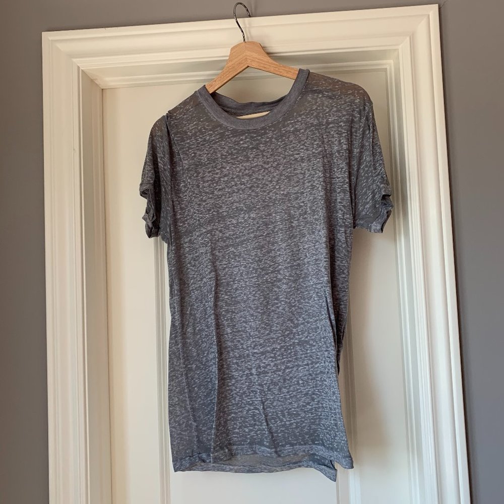 Urban Outfitters Grey T-Shirt (US M)
